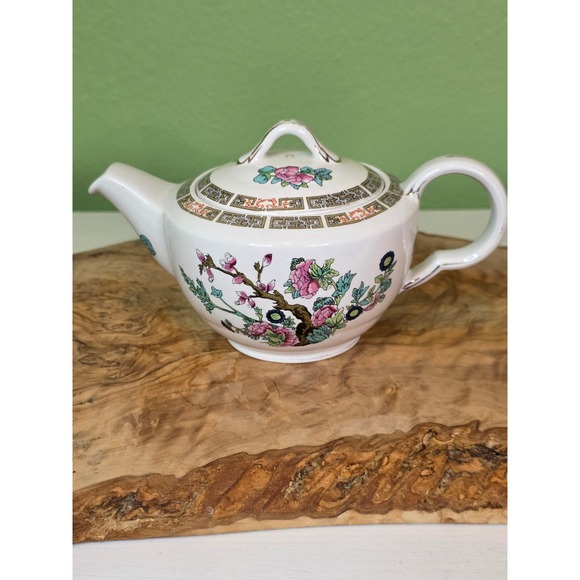 John Maddock & Sons Other - Vintage John Maddock Indian Tree Teapot England 1930s Floral Ironstone Gold Trim